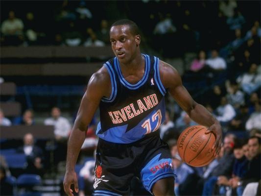 他开始逐渐 他开始逐渐