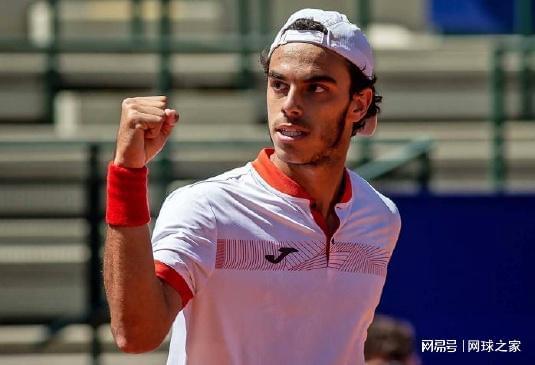 在半决赛对 在半决赛对