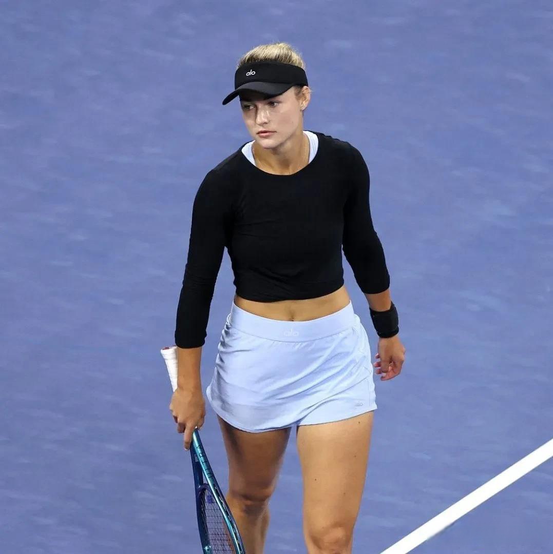 不仅展现了 不仅展现了