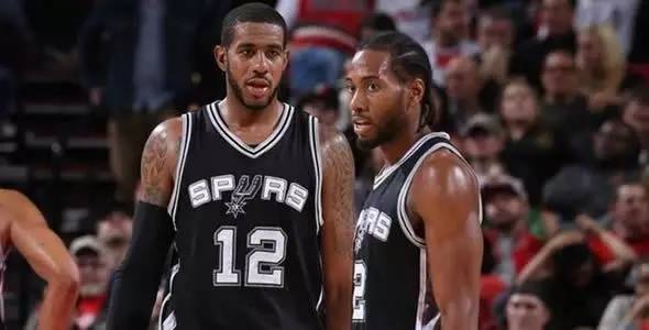 都牵动着球 都牵动着球