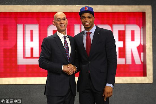 球迷带来了 球迷带来了